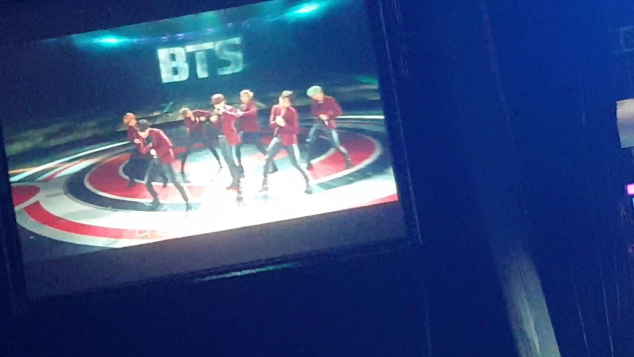 160109  대만 홍백예능대상 방탄소년단-RUN