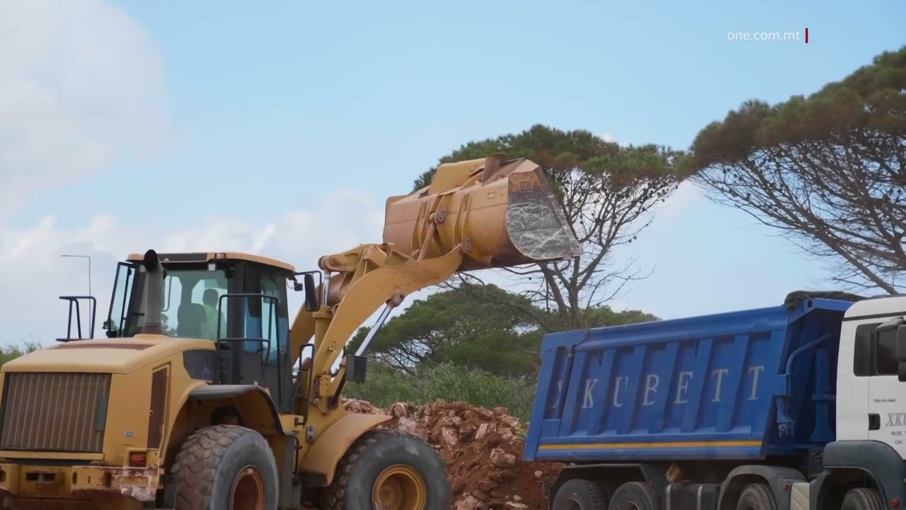 7 MILJUN KILO TA’ SKART MILL-WHITE ROCKS