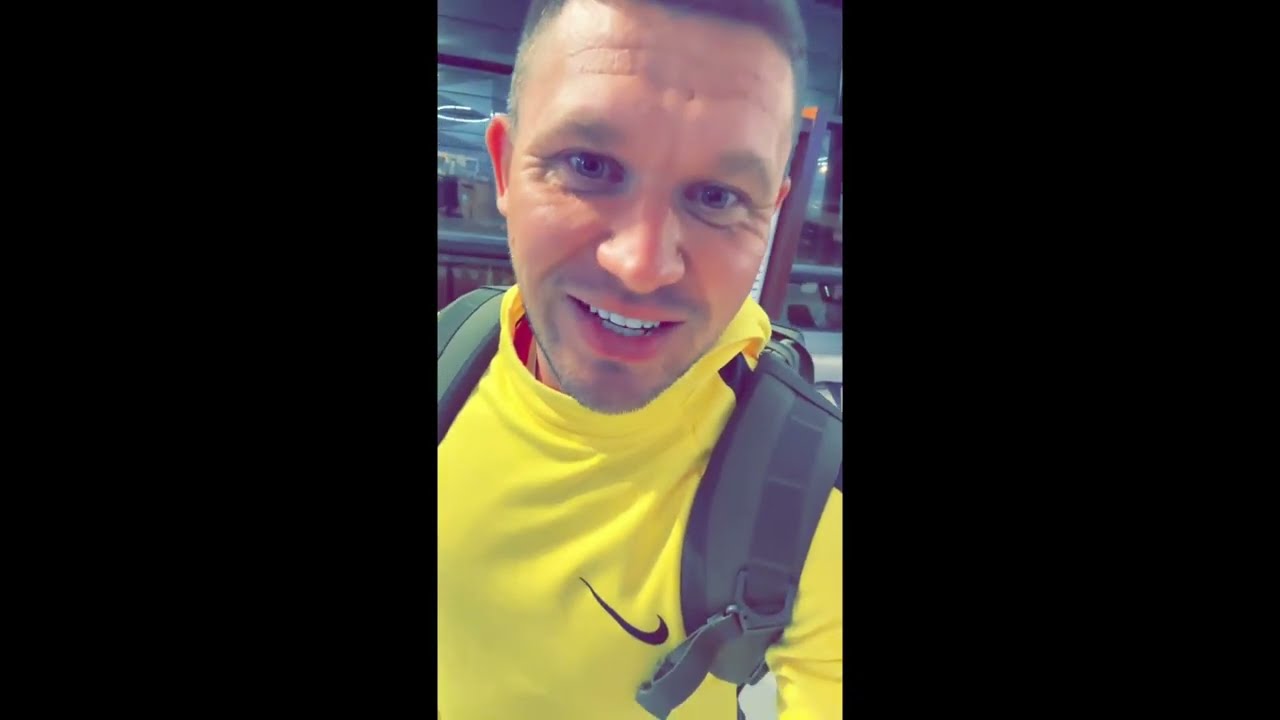 how to get from sorong to waisai raja ampat 2025