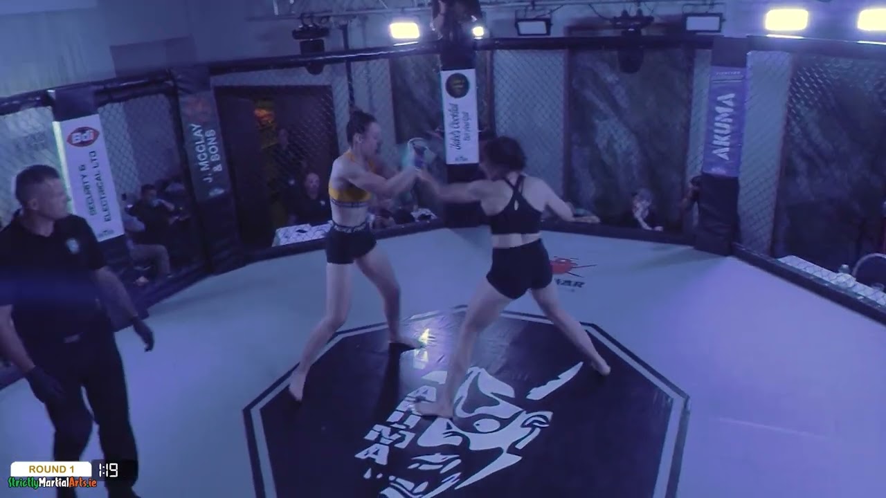 Eimear Darcy vs Delores Gallagher - Akuma FC 15