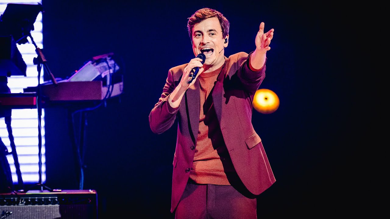 Niels Destadsbader - Wake me up | Ik vraag het aan