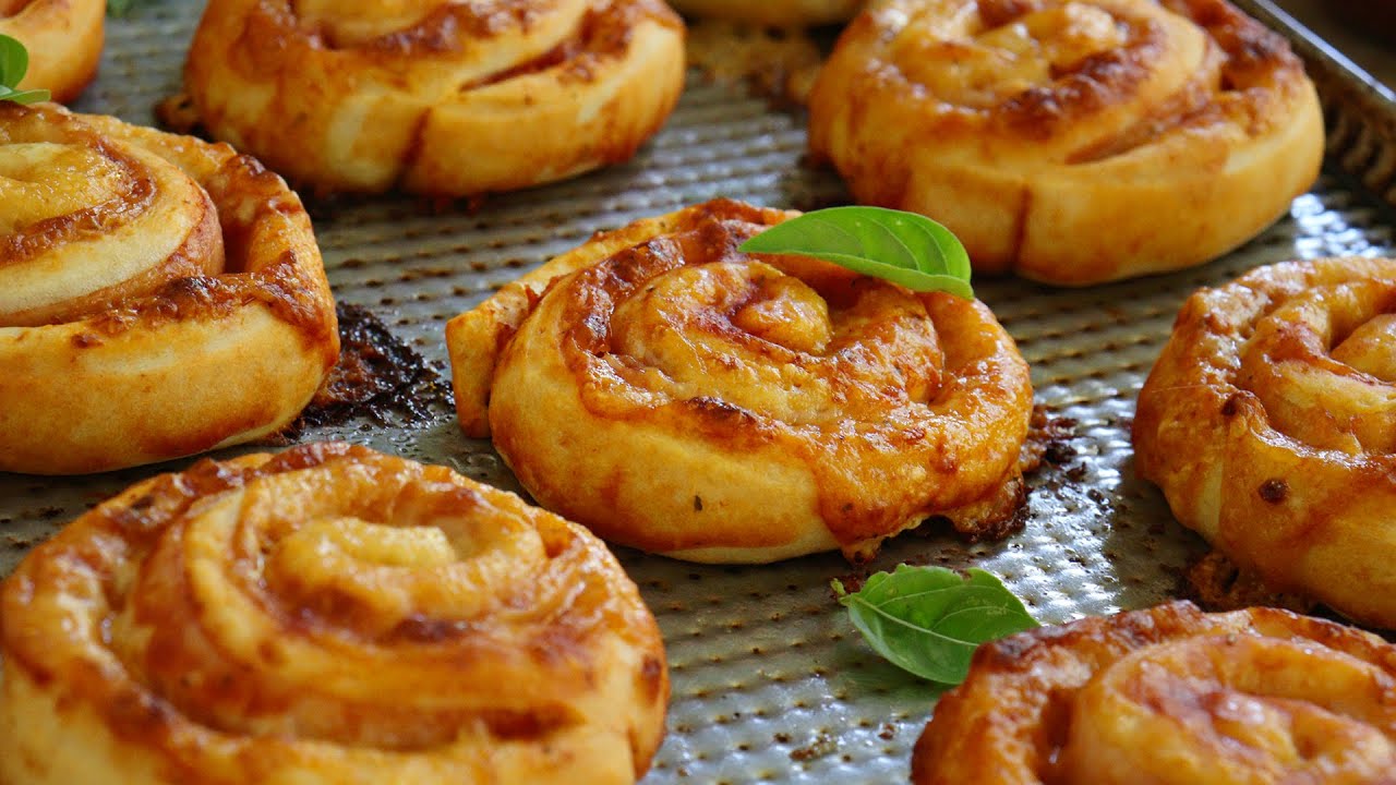 PIZZA ROLLS | Masa de pizza enrollada con Jamón y Queso - CUKit!