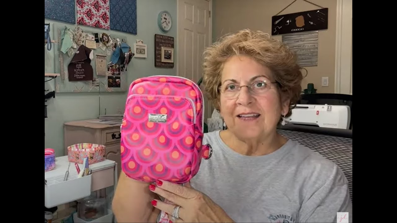 Hannah’s Sling Crossbody - a Rosie David Pattern