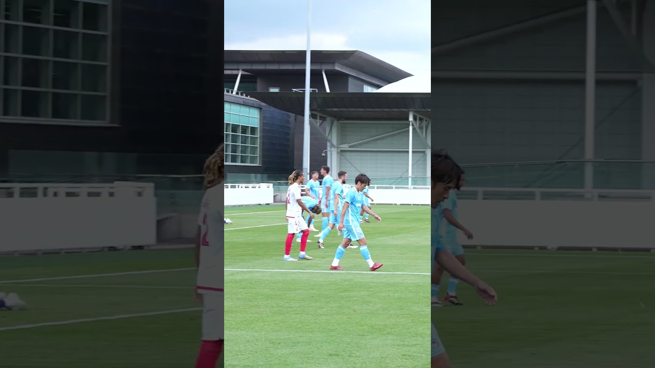 Premier but de la saison pour Mika Biereth 🇩🇰