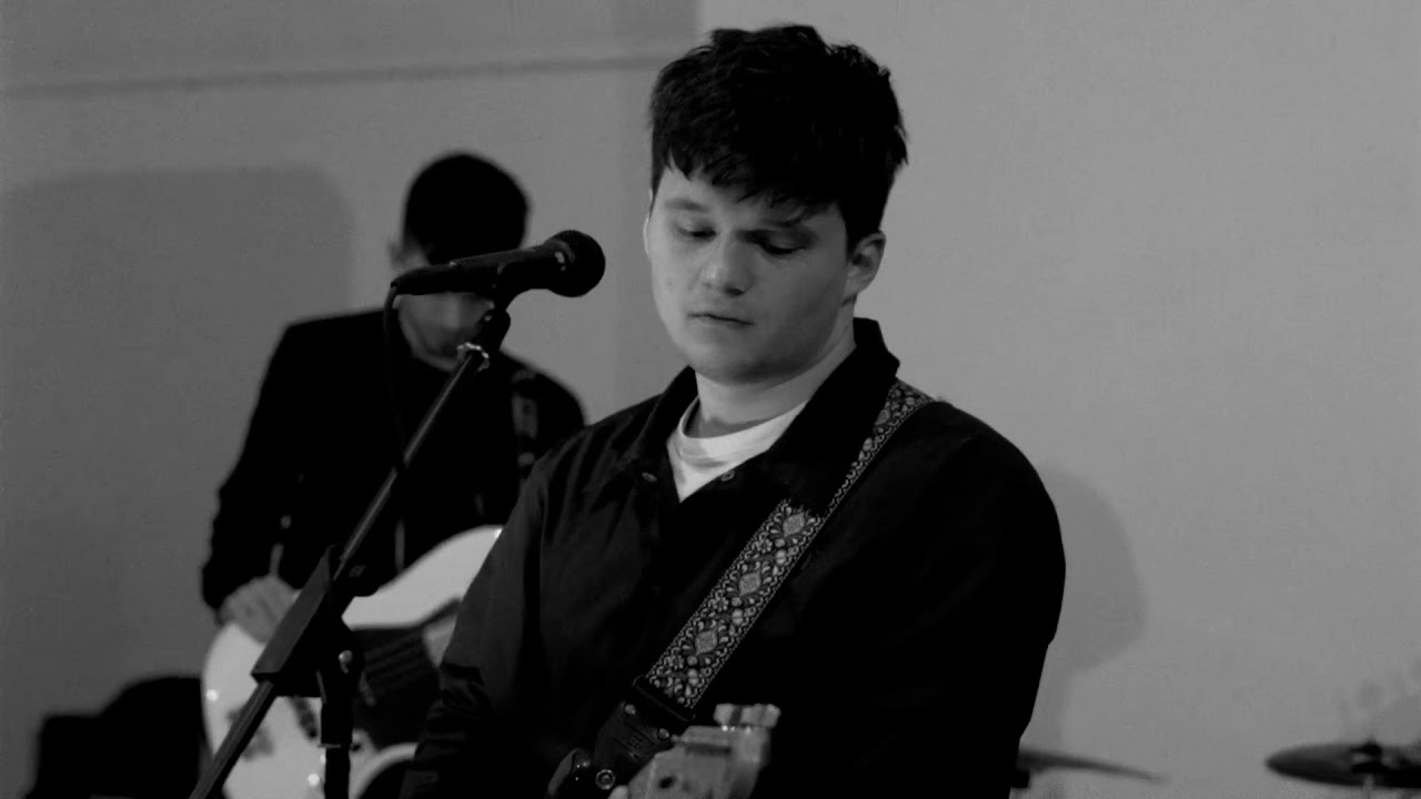 Circles - Finn Forster (Live video)