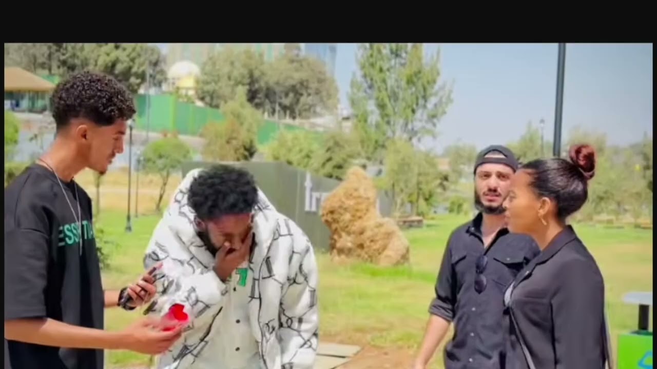 Eidii Eliin jalaalee qabaa dhisii jedheen henuudhaan haa qabaatuu jeteen 😭😭