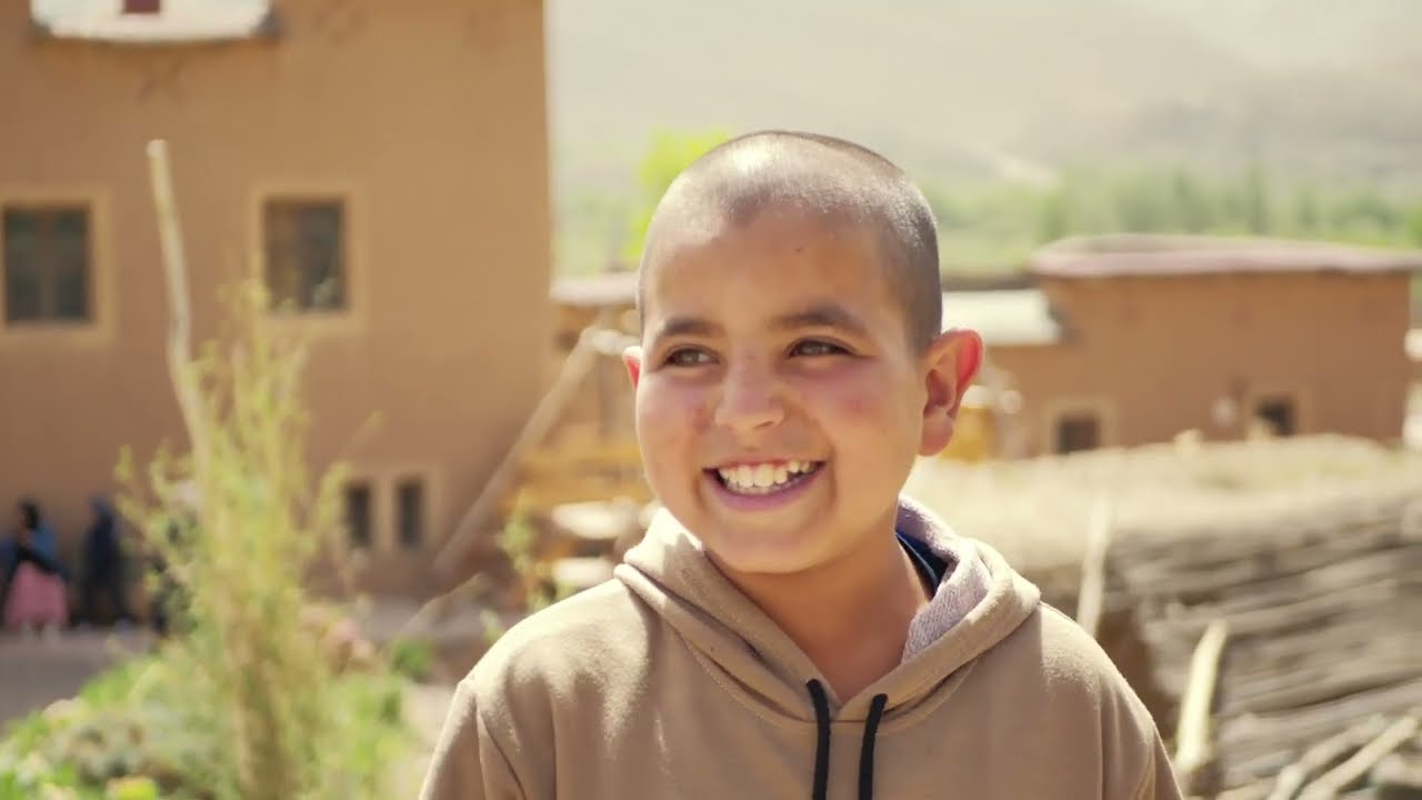 Vivant'e-schooldays, values and community - the Original short film by Ouzzy from @MrayaFilm