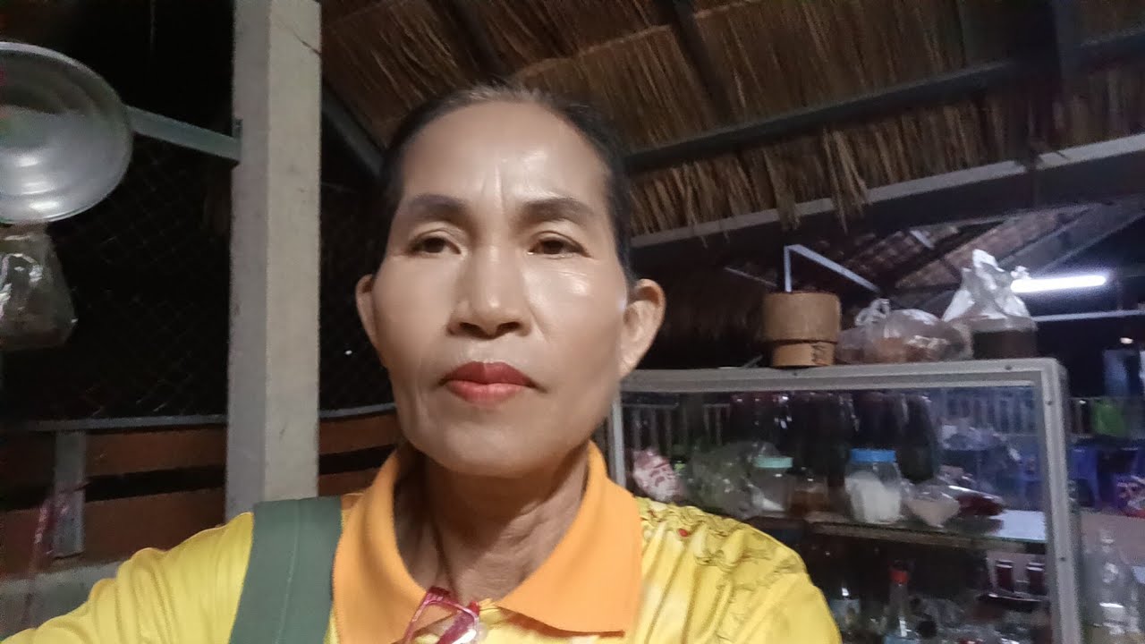 สด   เข้าครัวแต่เช้าก่อนทำภารกิจของเรา
