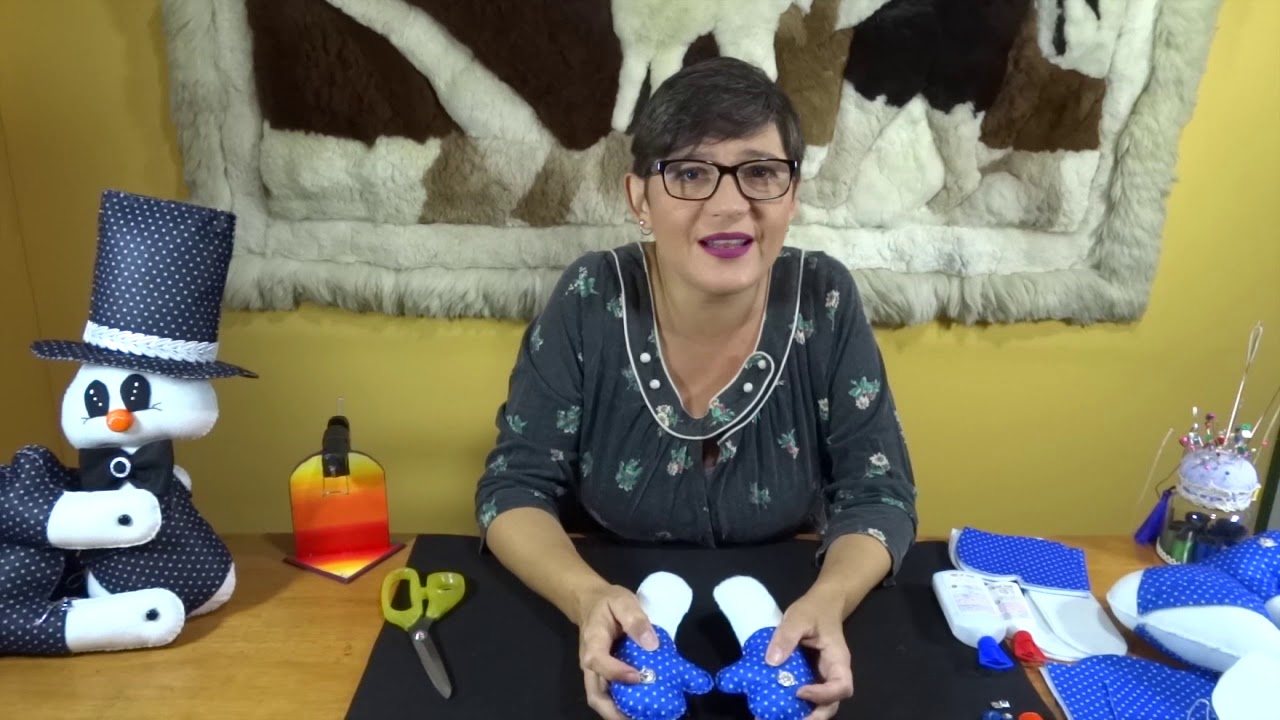 Toma cortinas muñeco de nieve. Yasna Pino. Casa Puchinni. Incluye moldes.