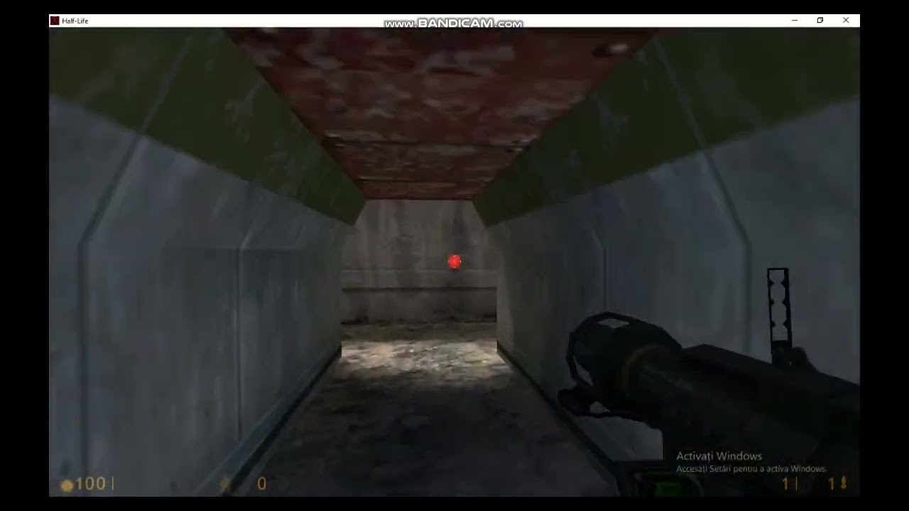 April 2013: TRYING to play Half-life.