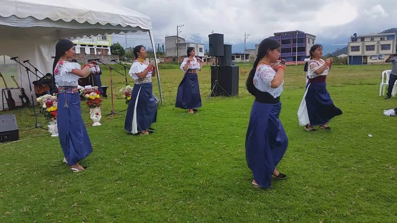 Otavalo Danza Iglesia misión Génesis Karabuela