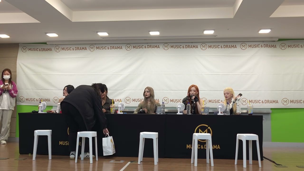 250530 엑신(X:IN) 첫인사(Opening) 직캠(fancam) @fansign 팬싸인회