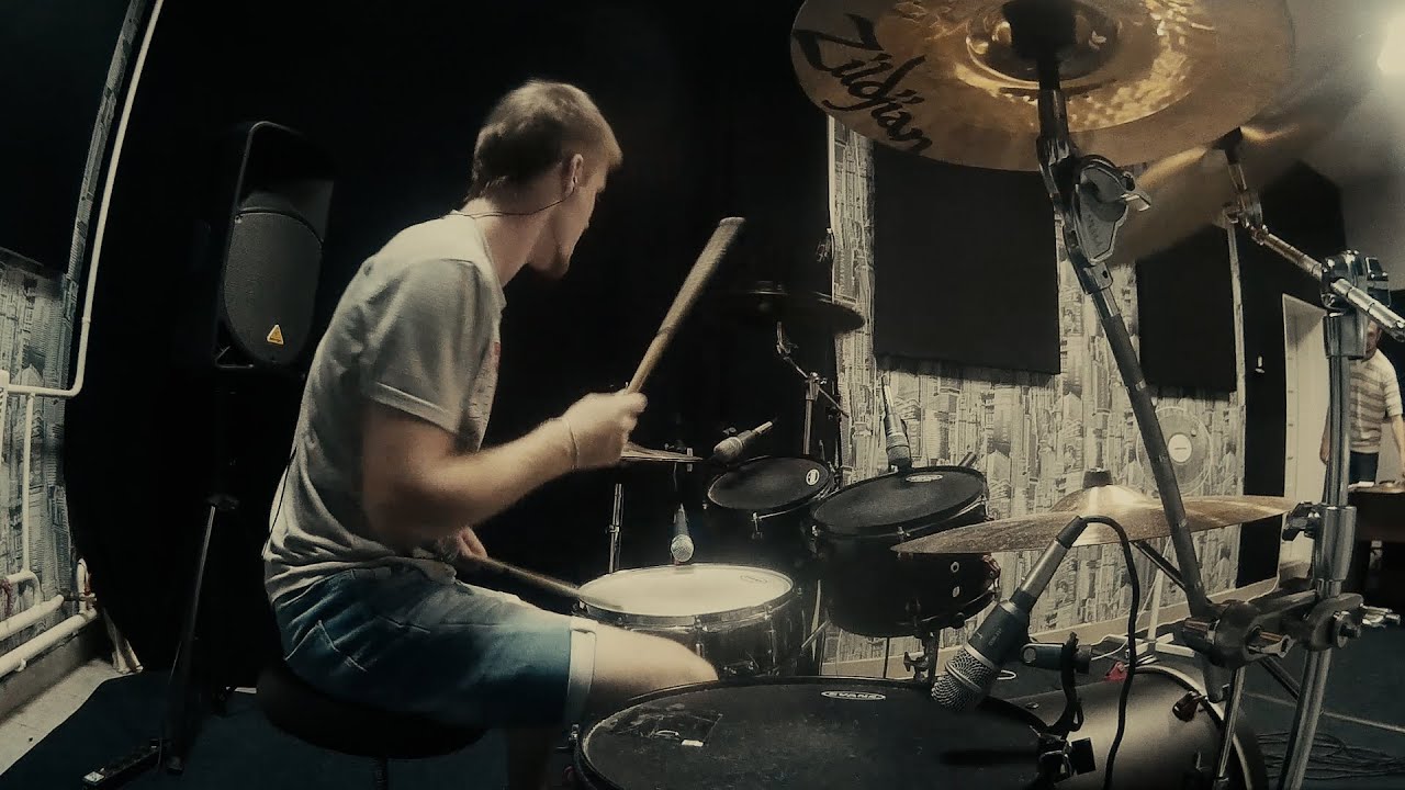 Влад Вычуров - Simple plan - Your love is a lie - drum cover