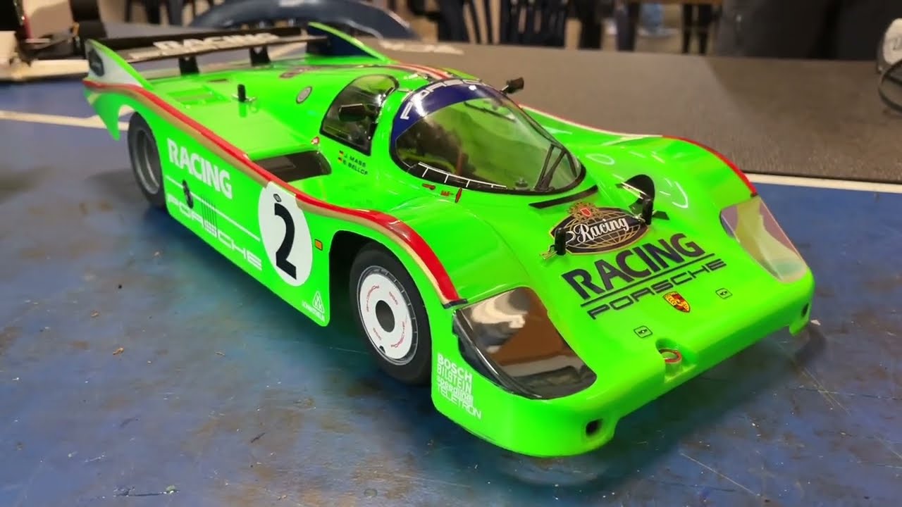[TRACKTEST] - Tamiya Porsche 956 Gruppe C 47508 - Out of the Box auf Teppich