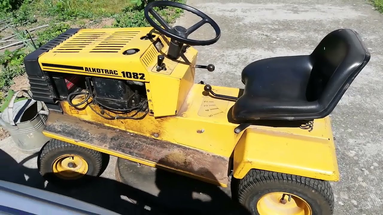 AL-KO retró fűnyírótraktor javítása.