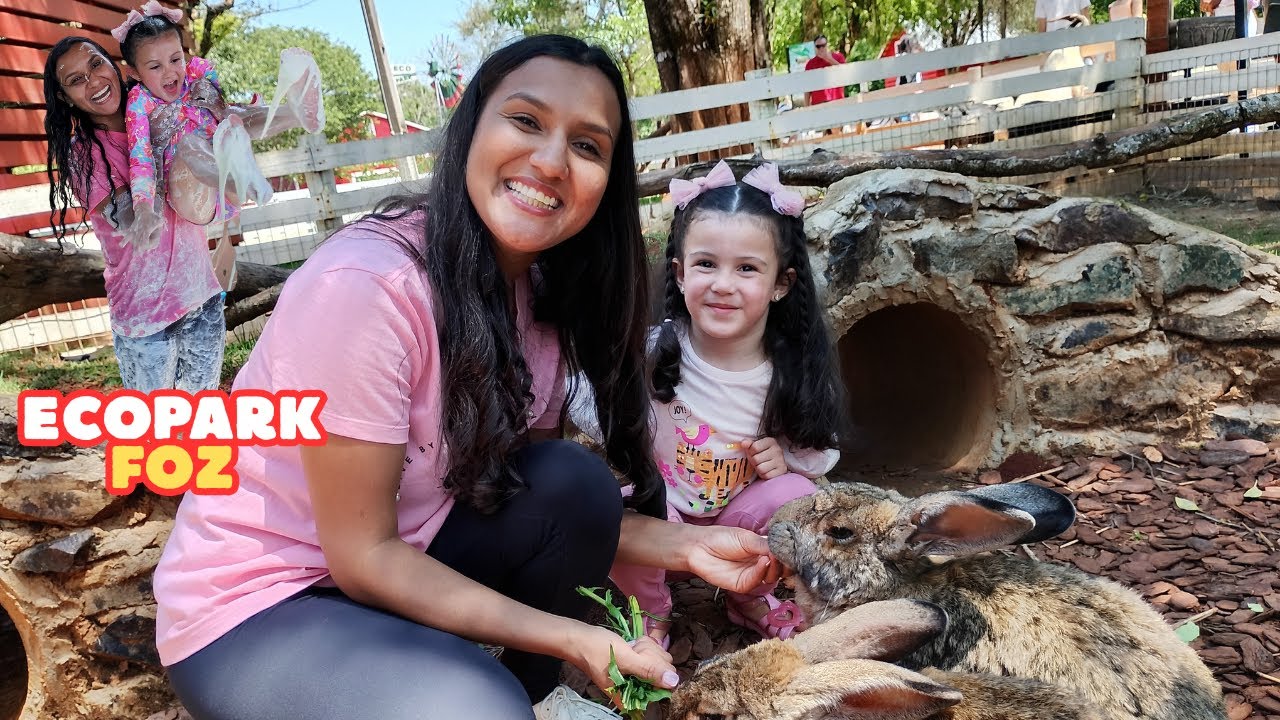 Coelhos gigantes, piscina de maisena e muito mais! EcoPark Foz.