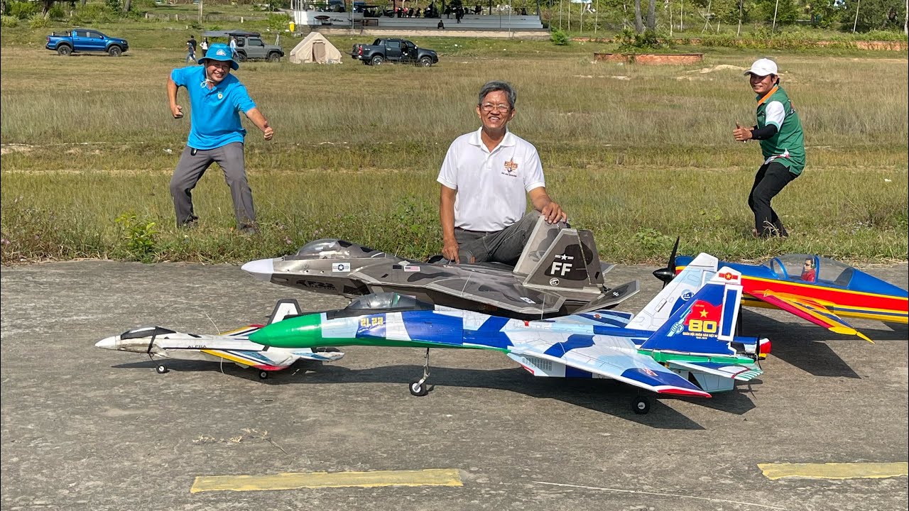 Chủ Nhật đầu năm 