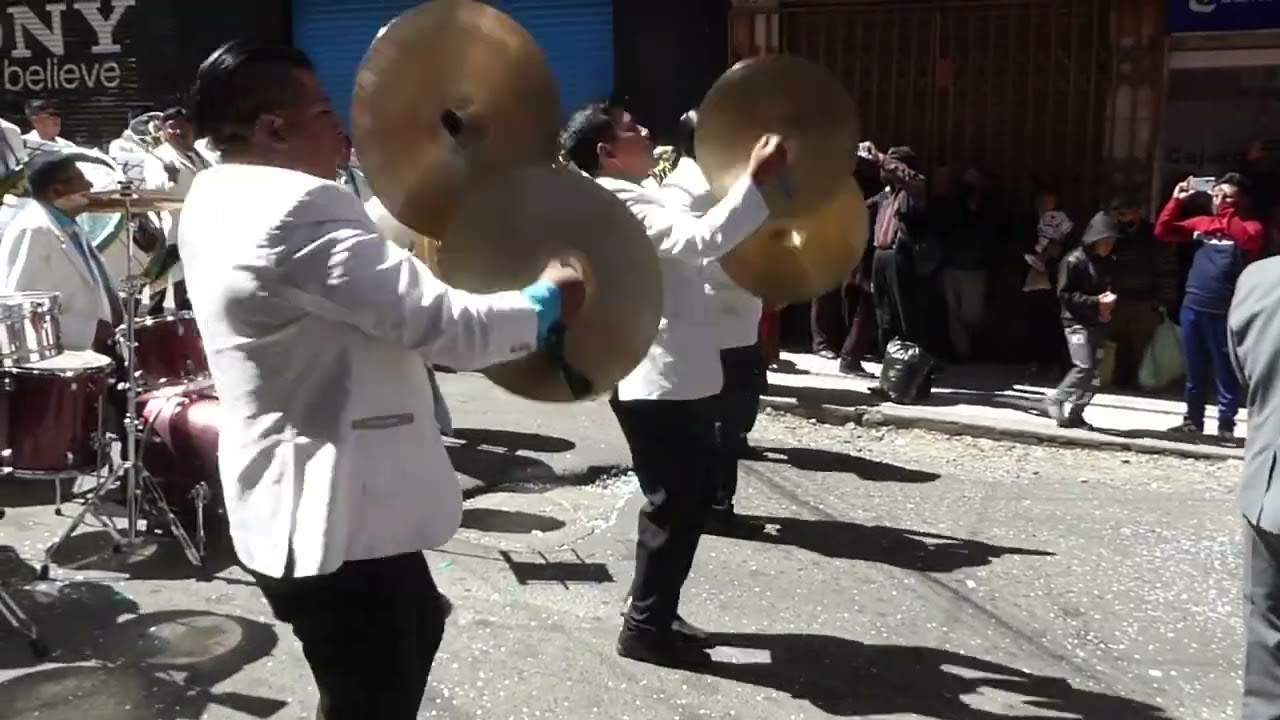 BANDA MAYAS DE ORO (((MIX CULLAWADAS)))