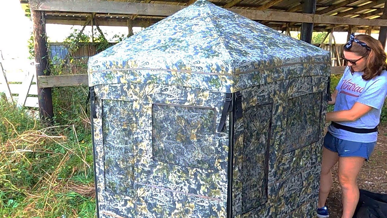 Down and Out Deer Hunting Blind | Husband And Wife Working Together