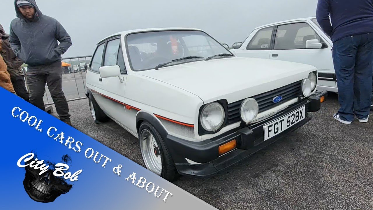 Fiesta XR2 Mk1 Walkaround At Retro Show Lite, Santa Pod Raceway Dragstrip