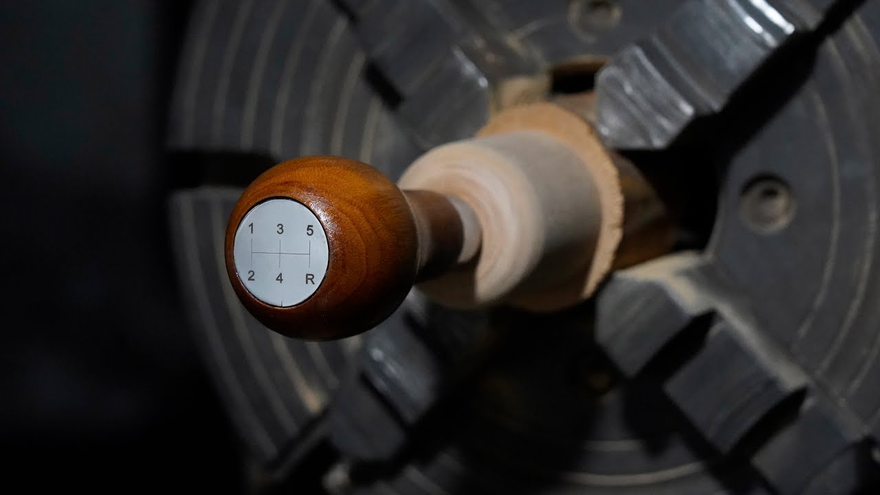 Woodturning a Gear Shift Knob, Steel and Walnut