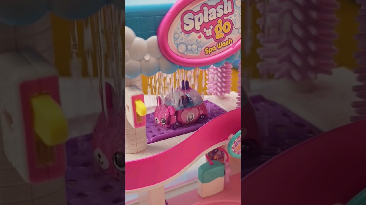 2017 Shopkins Cutie Cars Splash n Go Spa Wash 🚗