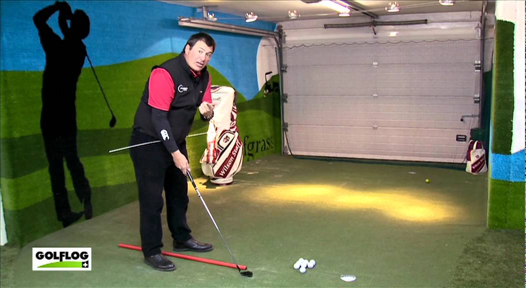 Golf en Casa con Kiko Luna 543 : Evitar girar las caderas en exceso
