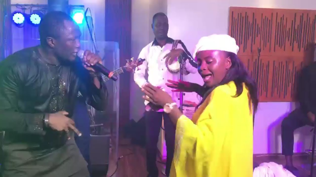 LAOLU GBENJO AND ADEYINKA ALASEYORI gives it all with hōt alujo music