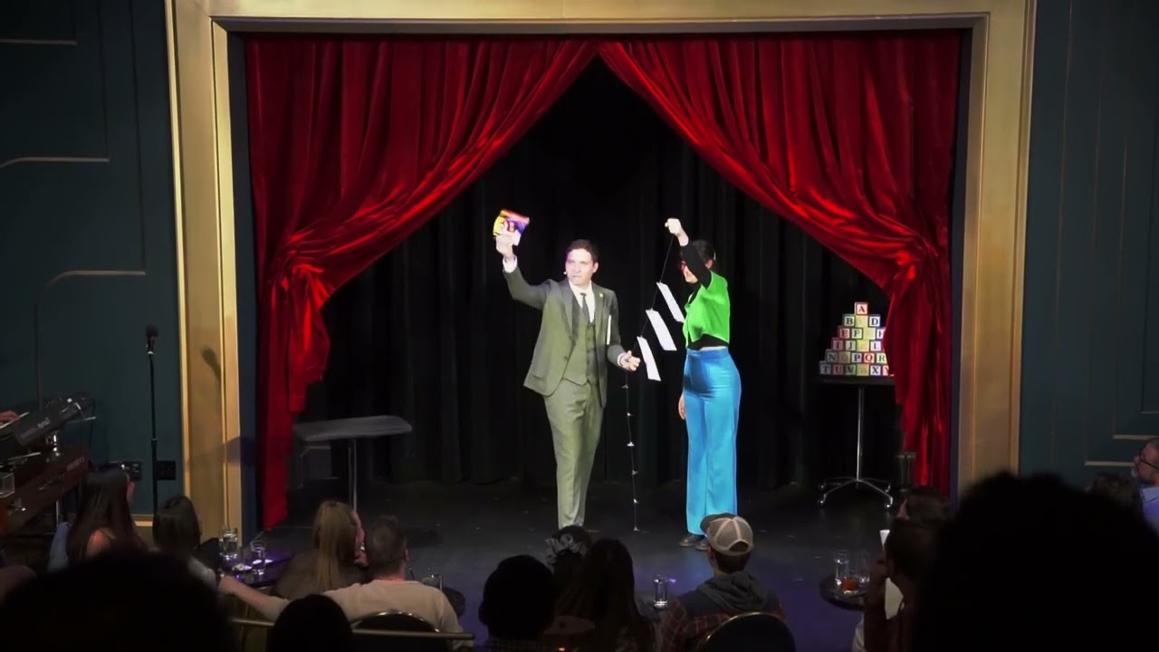 Greg Van Holsbeck Chicago Magic Lounge Cabaret