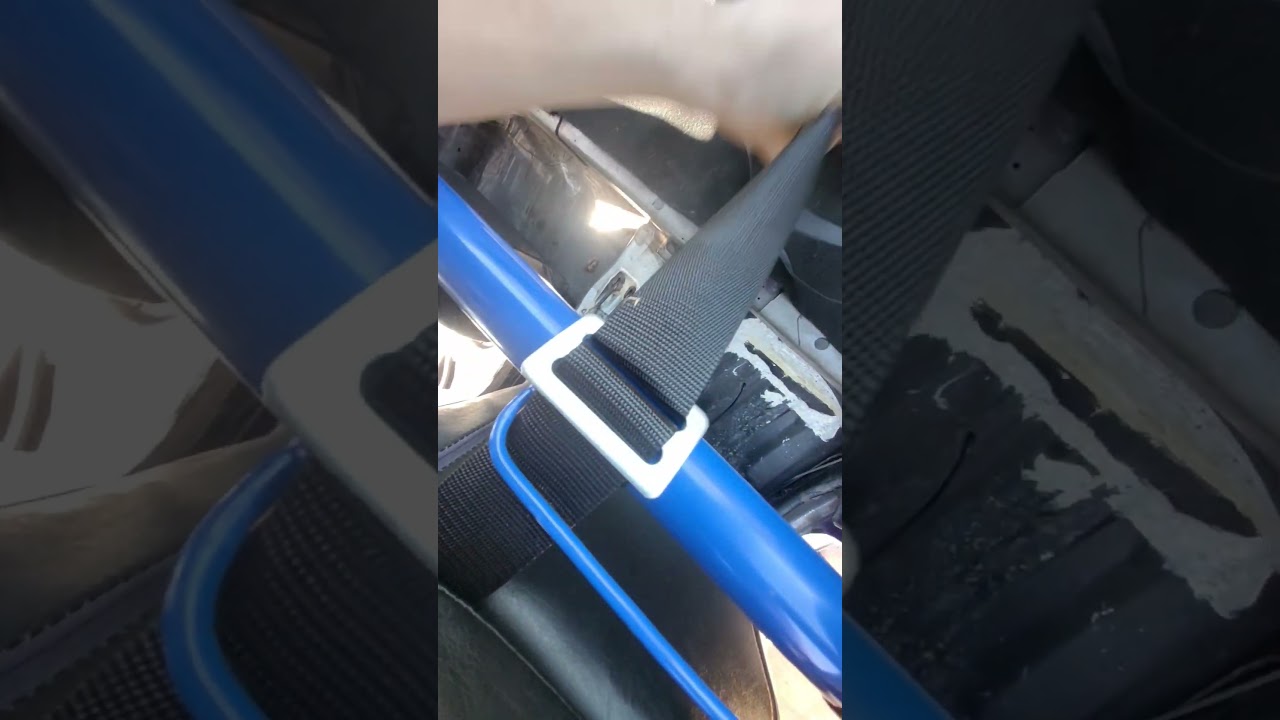 how to install 4 point race harness. on a harness bar- ek civic