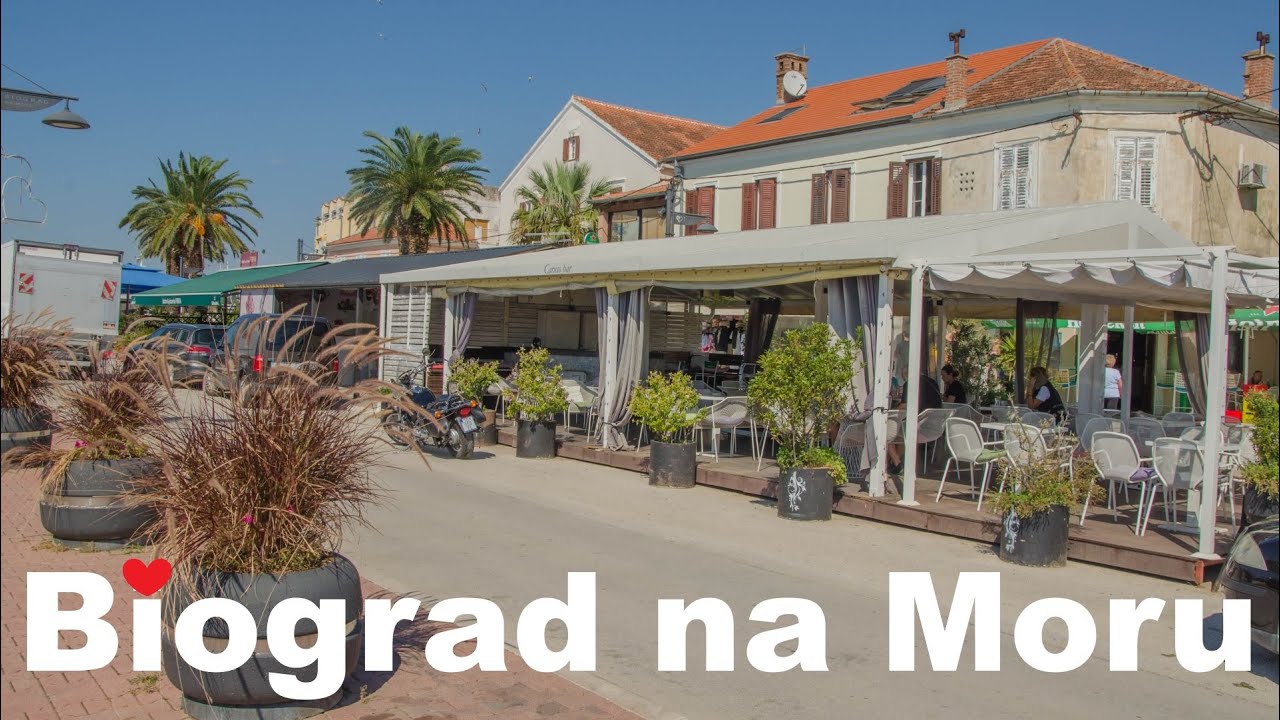 Biograd na Moru w Dalmacji - wrześniowa wizyta, atrakcje, co warto zobaczyć, star&oacute;wka, marina, prom.