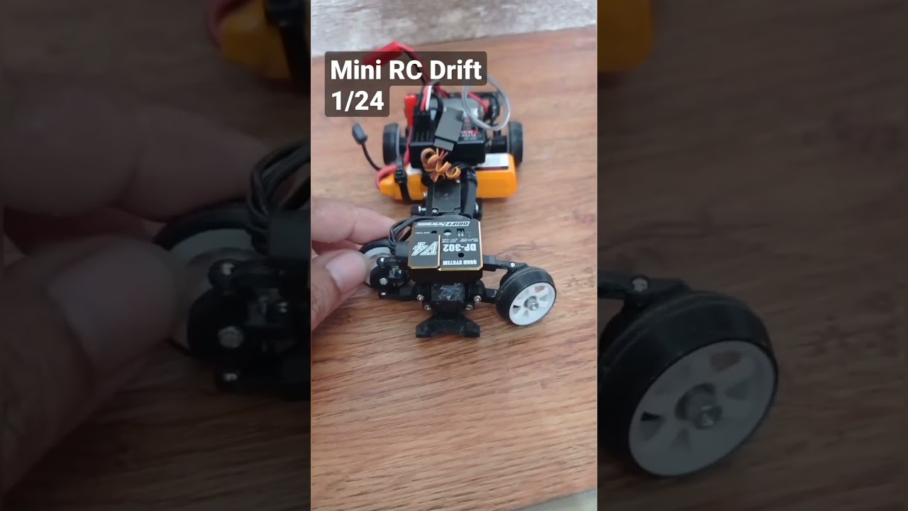 Mini RC Drift 1/24 -1/28 #rcdrift #reved #drift #yokomo #car #driftcar #miniz #art #minirc