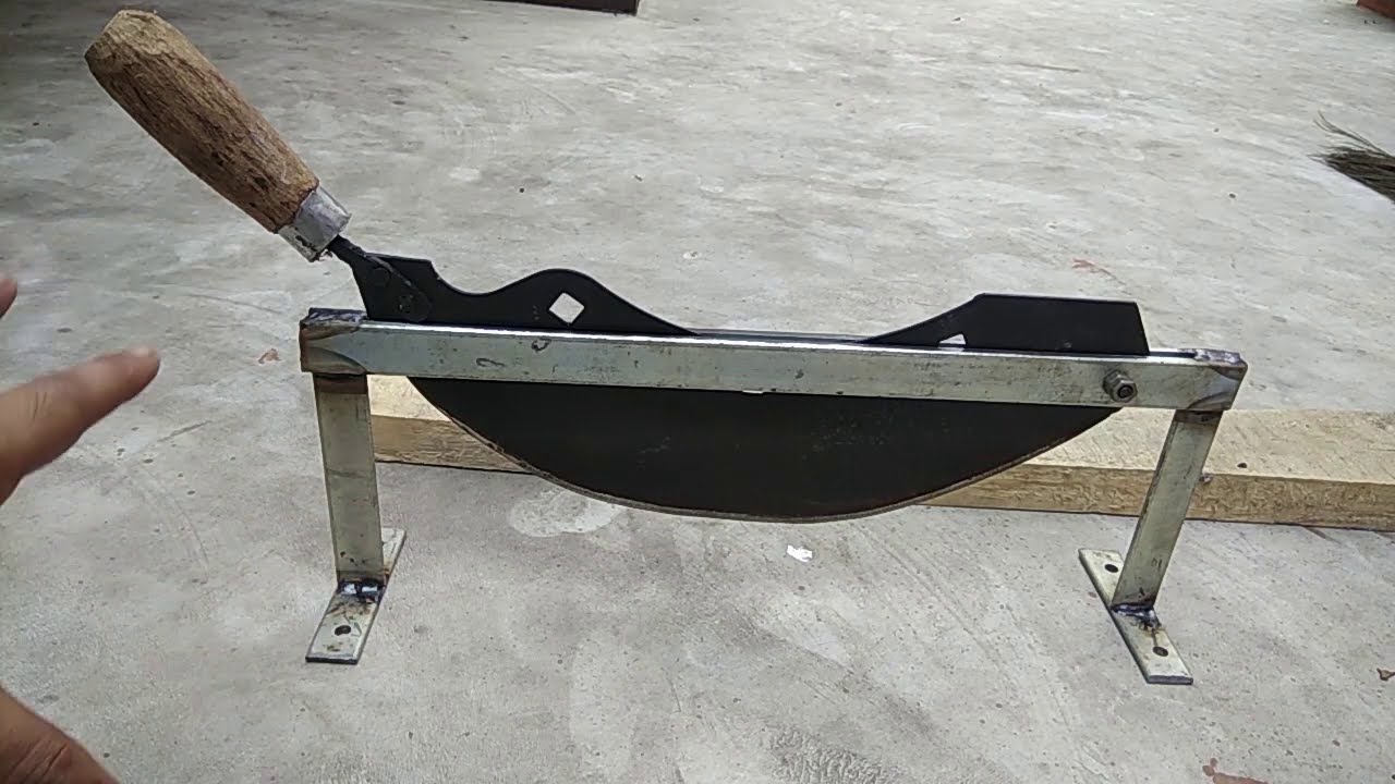 Manual straw chaff cutter tool