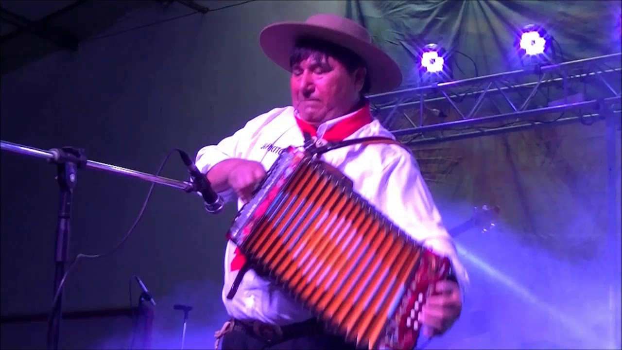 Juancito Quilaqueo - Peña Bomberos Voluntarios Comodoro Rivadavia