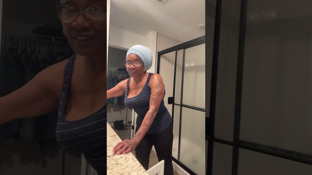 RASTA QUEEN $treasie1 is live!