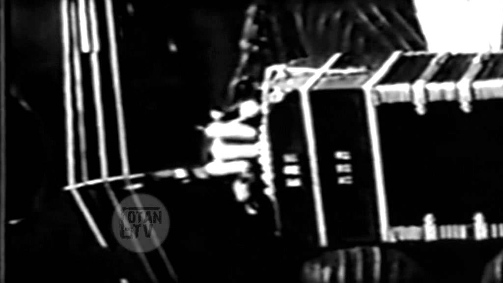 &Aacute;ngel Vargas - Tres esquinas