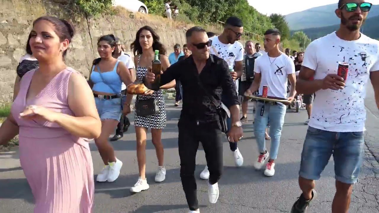 ВТОРА   ЧАСТ сватба на РОСИ и ХРИСТО  гр.КОТЕЛ