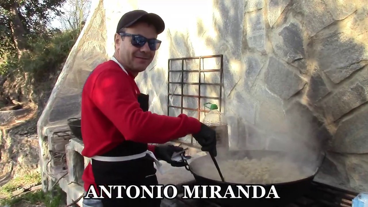 VELEFIQUE UN PUEBLO DE ALTURA (FIESTA DE LA MATANZA)