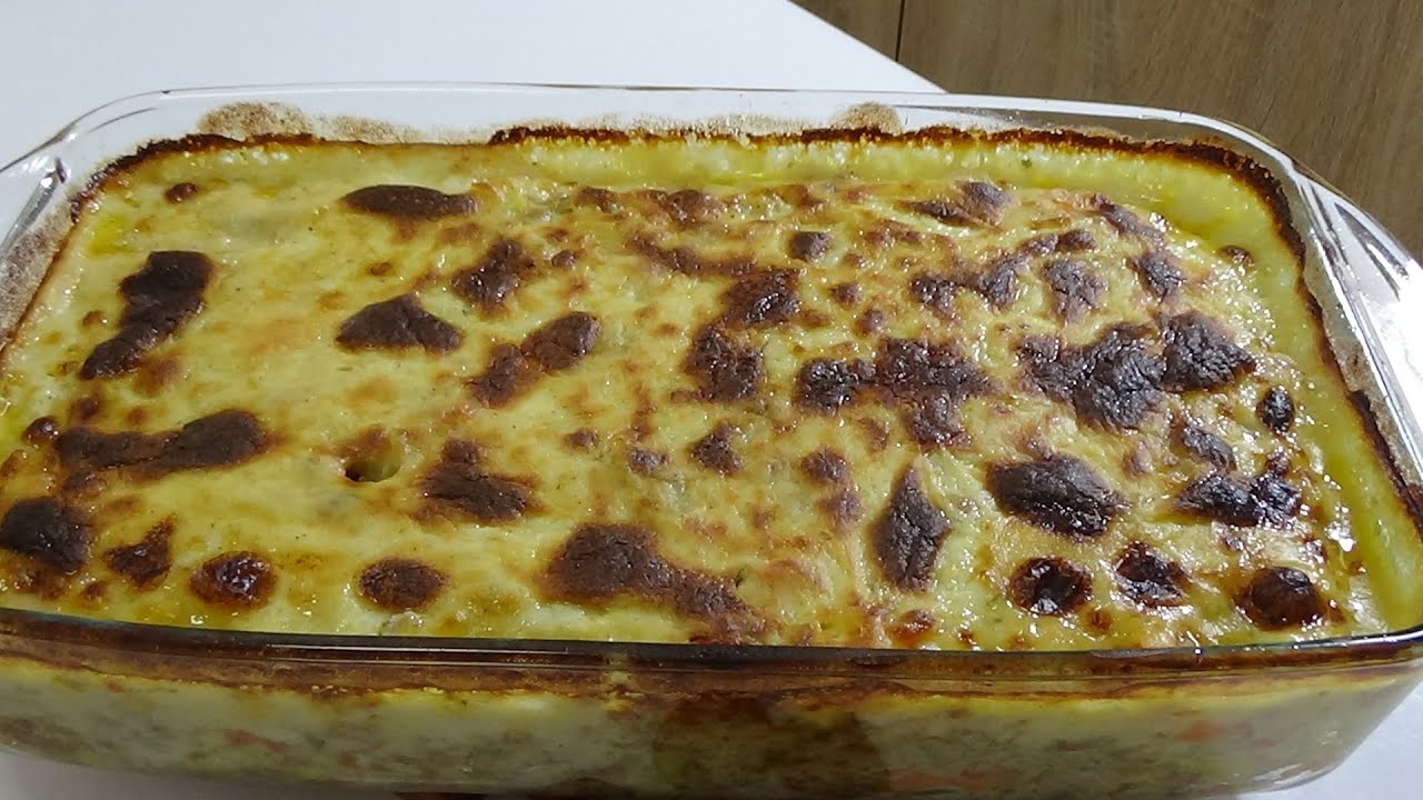 Ručak koji osvaja/Zapečeno mleveno meso sa povrćem u jogurt sosu spremno za tren!!
