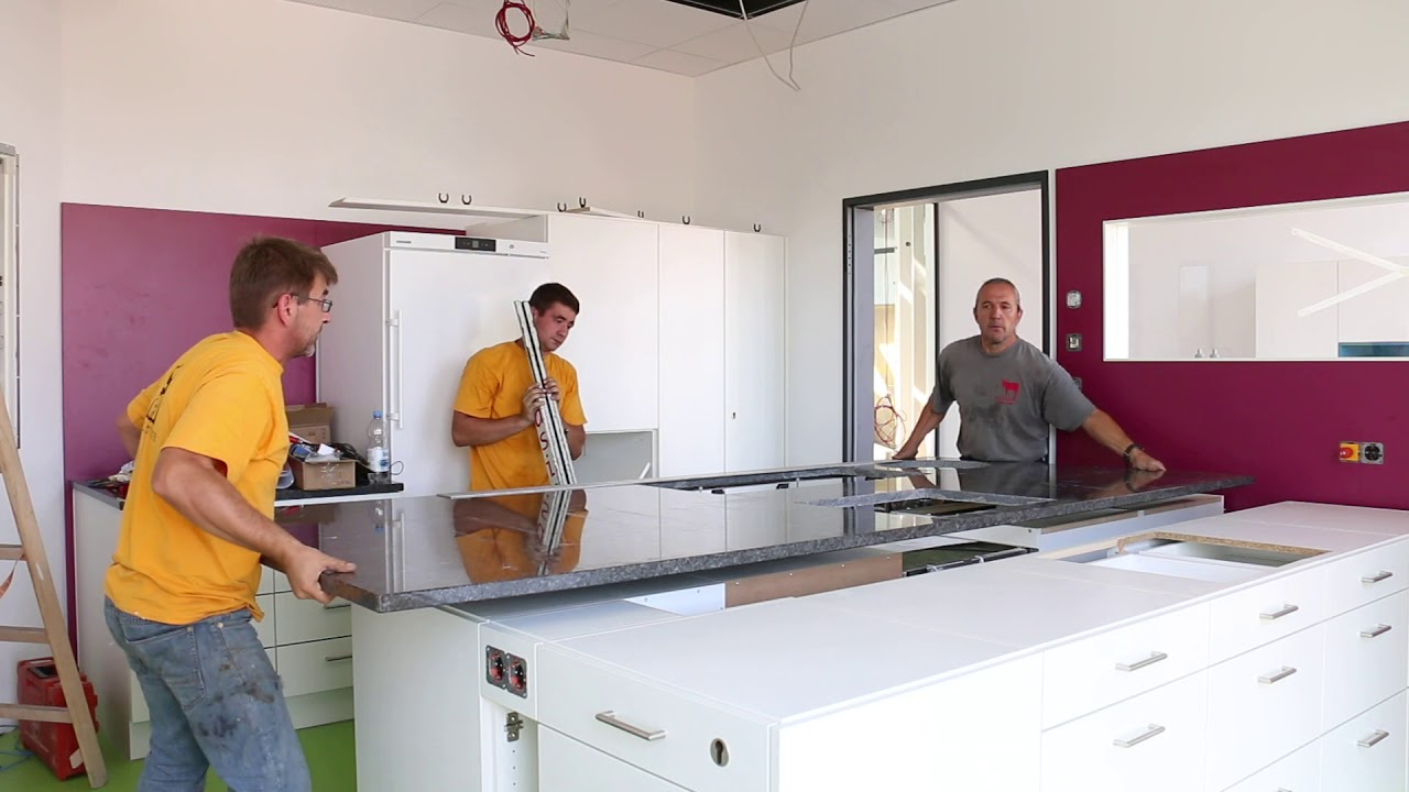 Eck-Rolle für Küchenarbeitsplatten-Montage | Mounting roller for granite worktop