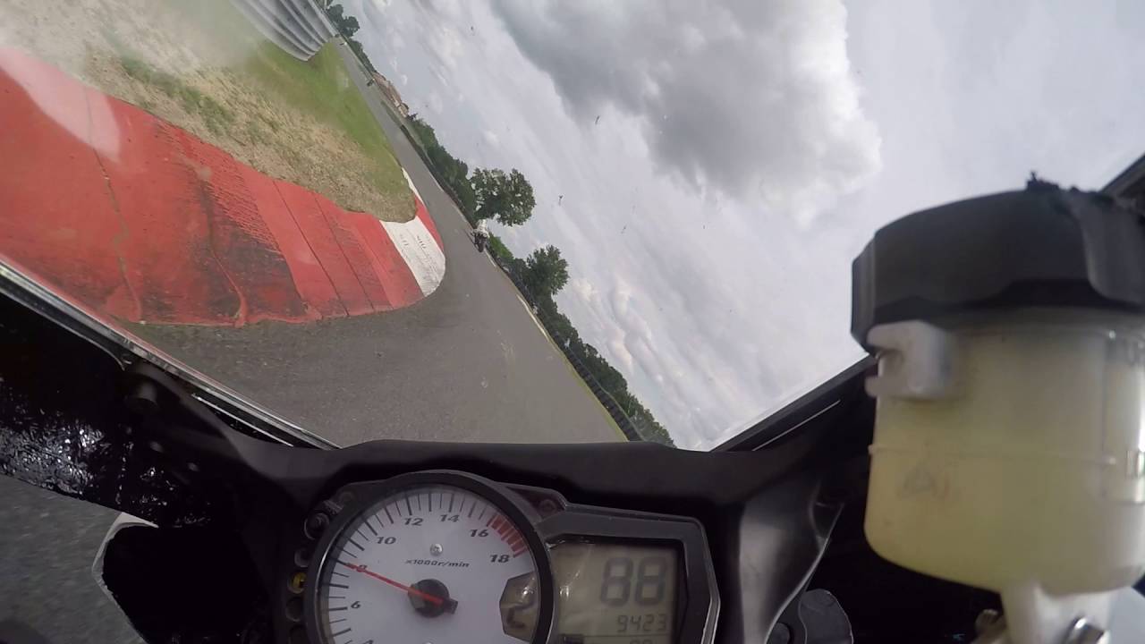 600 GSXR - Circuit du Val de Vienne (Le Vigeant) - Roulage Box23