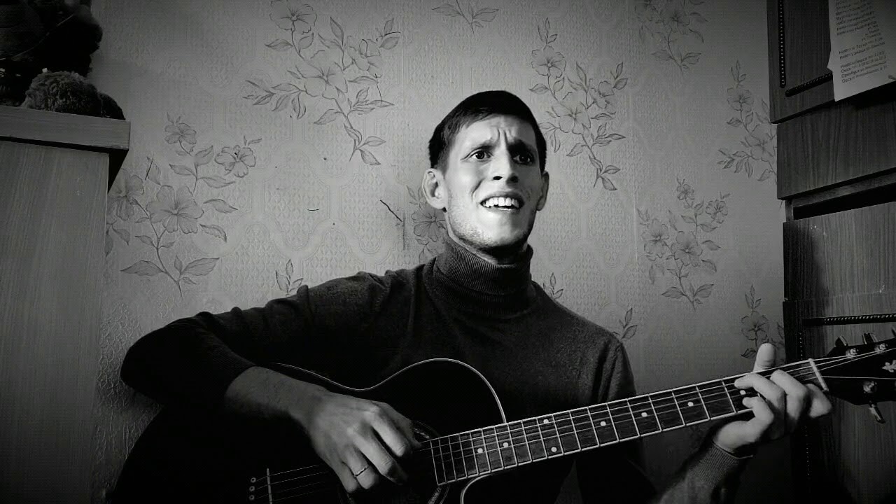 Магомед Берсанукаев - Помолчи на гитаре