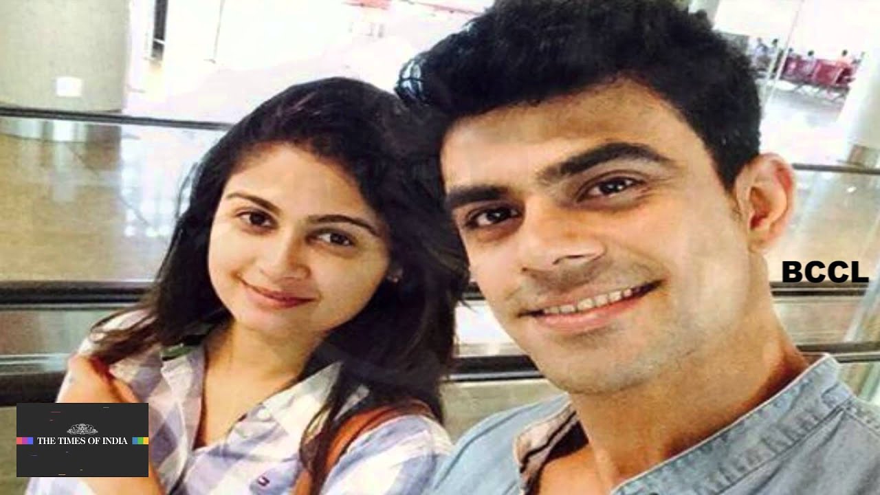 TV actors Ankit Mohan and Ruchi Savarn tie knot
