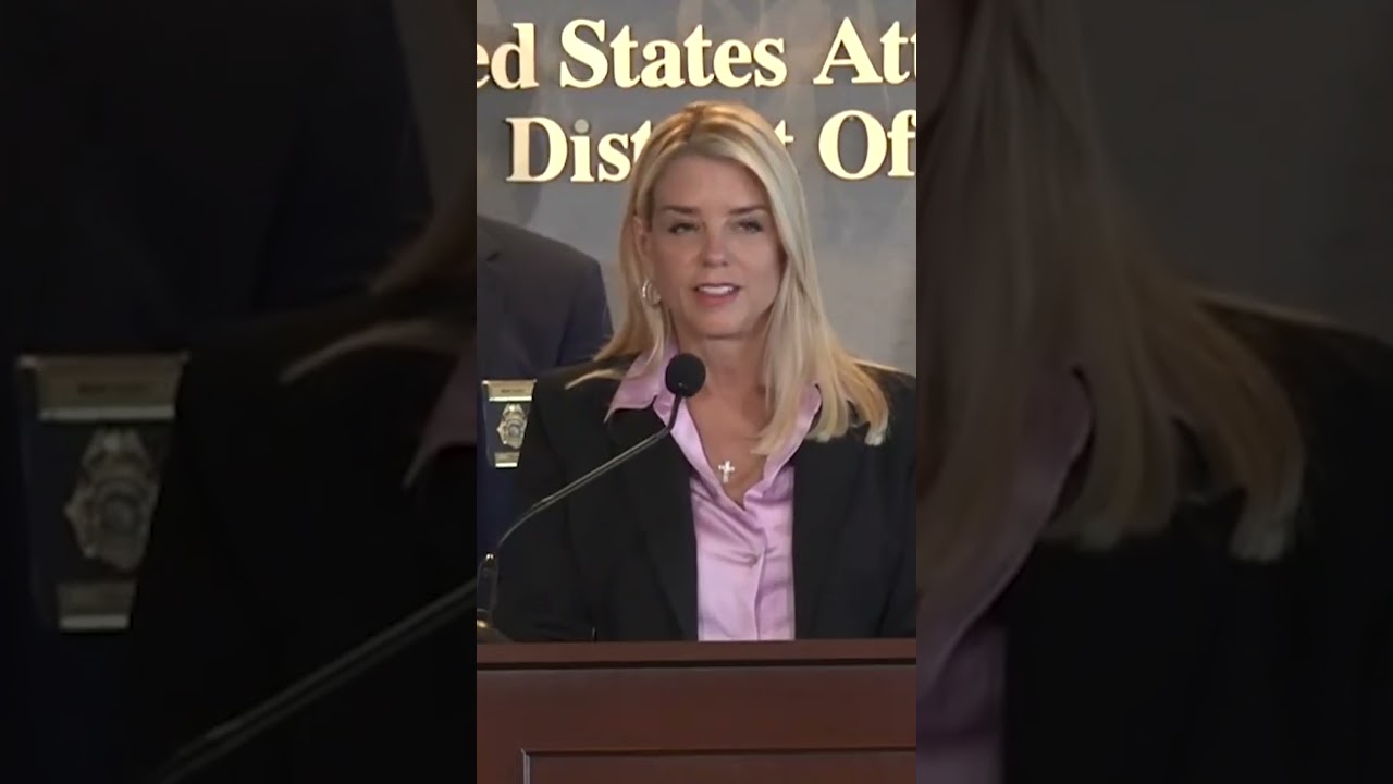Man arrested over death threats to conservative podcaster Benny Johnson #shorts