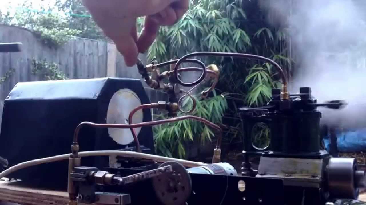 Monotube boiler mark 2. First test, with a 1973 Gates high speed marine twin steam engine.