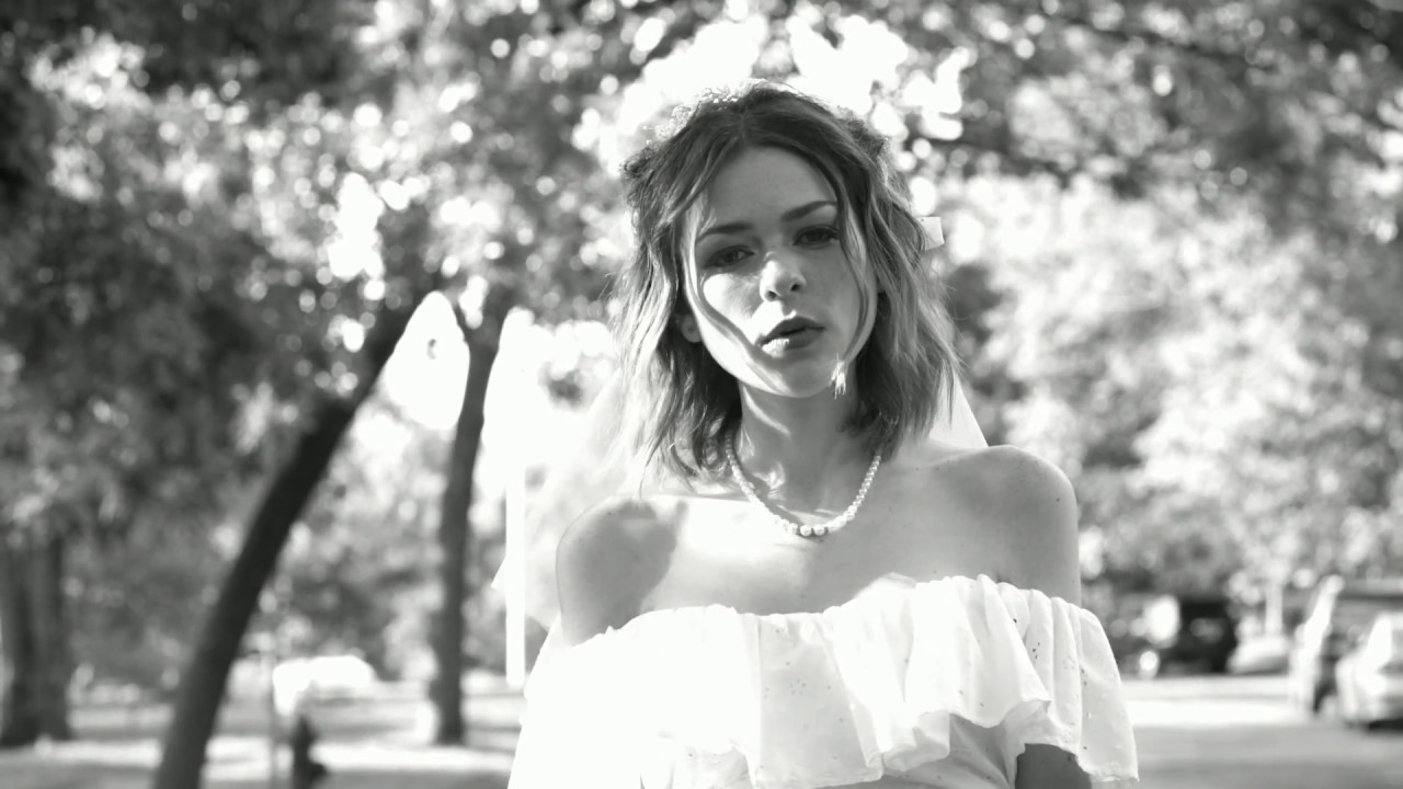 Cady Groves - Oil and Water (Official Video)