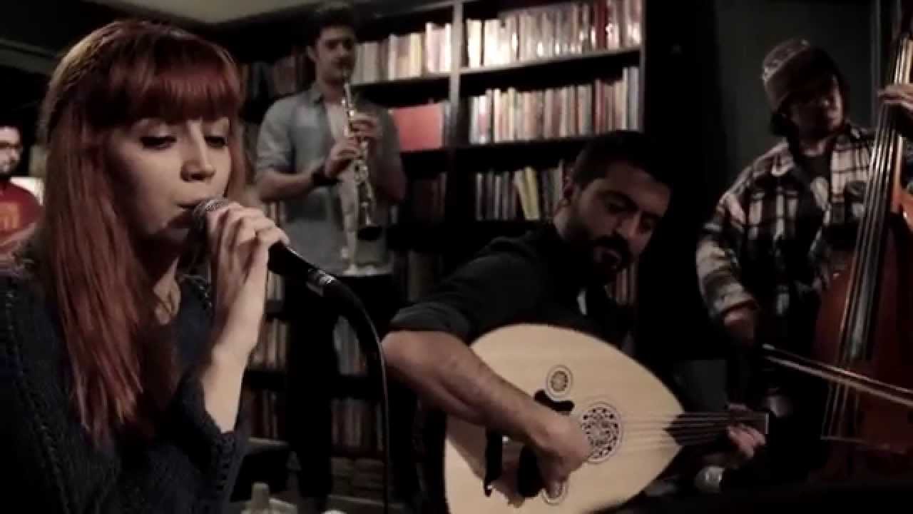 Ayrık Otu - Morena (Akustik Performans)