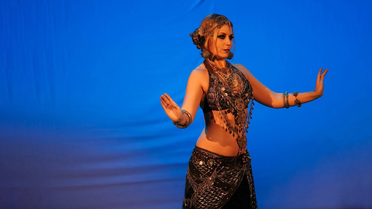 Divon, tribal fusion solo at Tribal Connection Festival, Yaroslavl, 2016