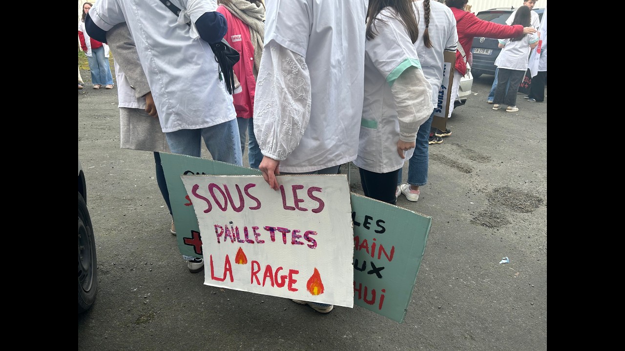 « Montrer qu'on n'est pas d'accord » : les étudiants de la Croix-Rouge du Mans mobilisés
