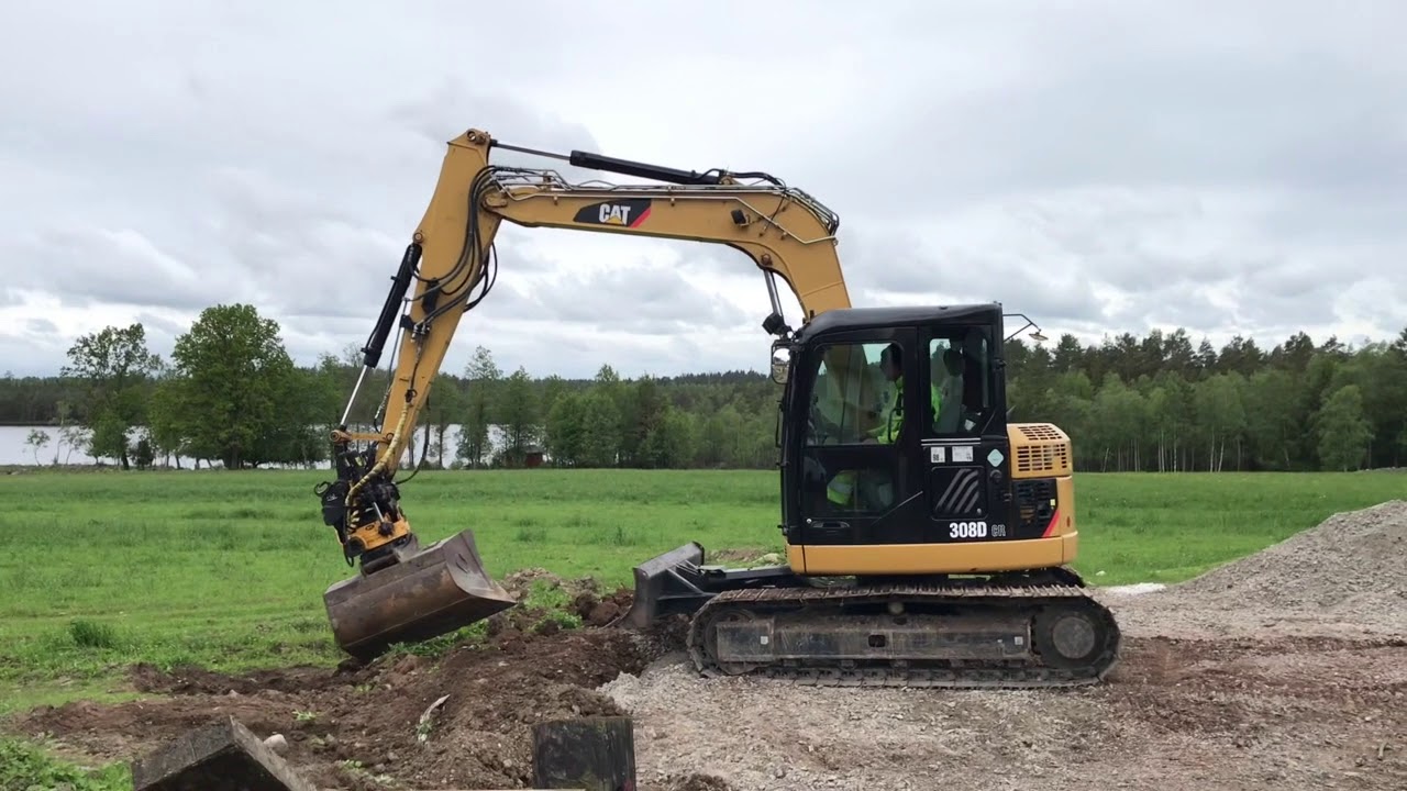 Köp  Bandgrävare Cat 308 D CR med tiltrotator + planerskopa på Klaravik.se